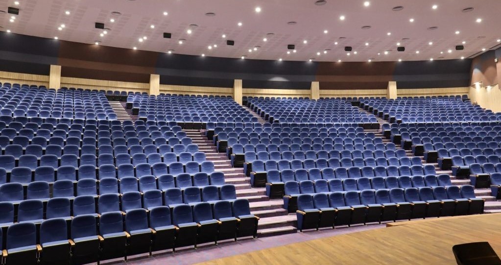 auditorium bhavnagar