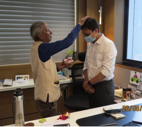 2020_6_New-office3-768×431